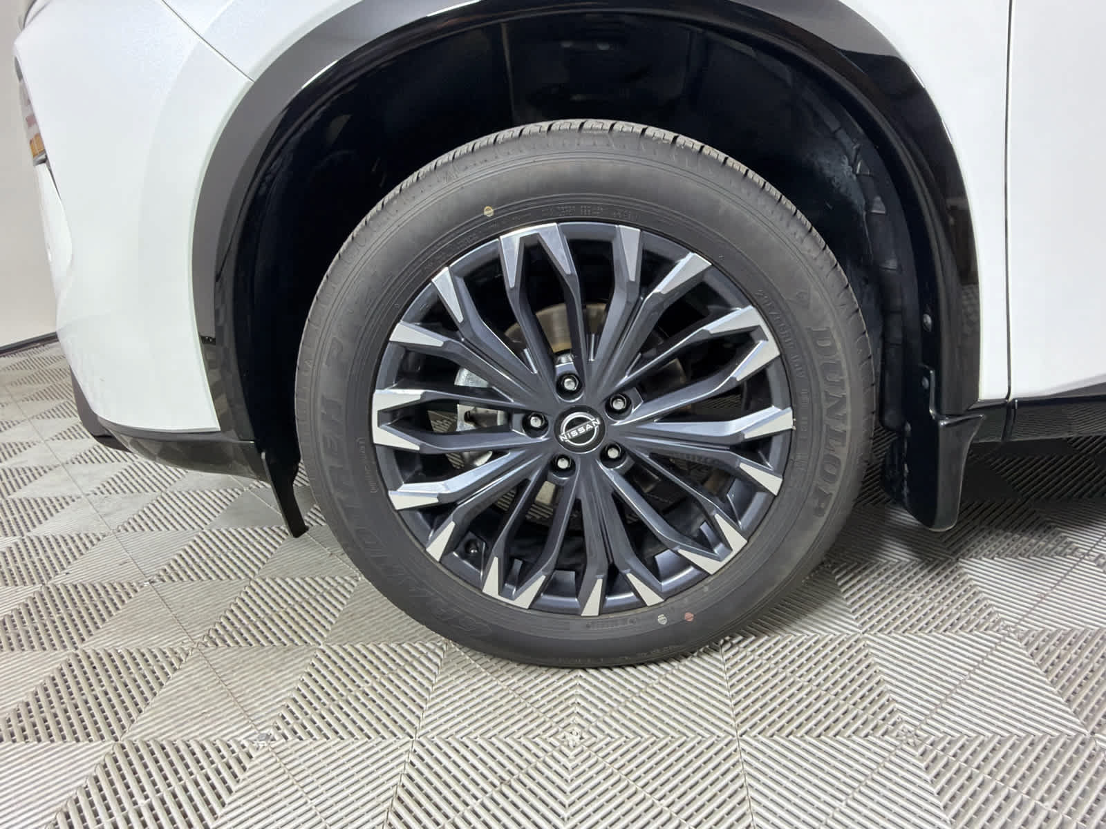 Certified 2026 Nissan Rogue Platinum AWD/4WD image 10