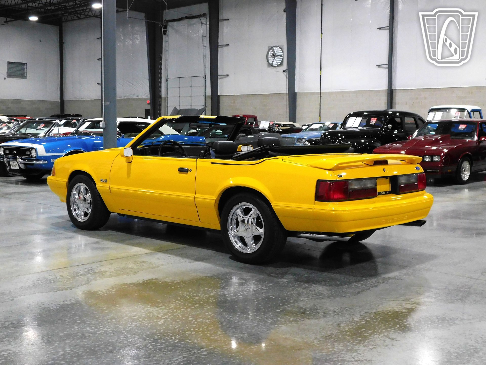 Used 1993 Ford Mustang LX RWD image 3