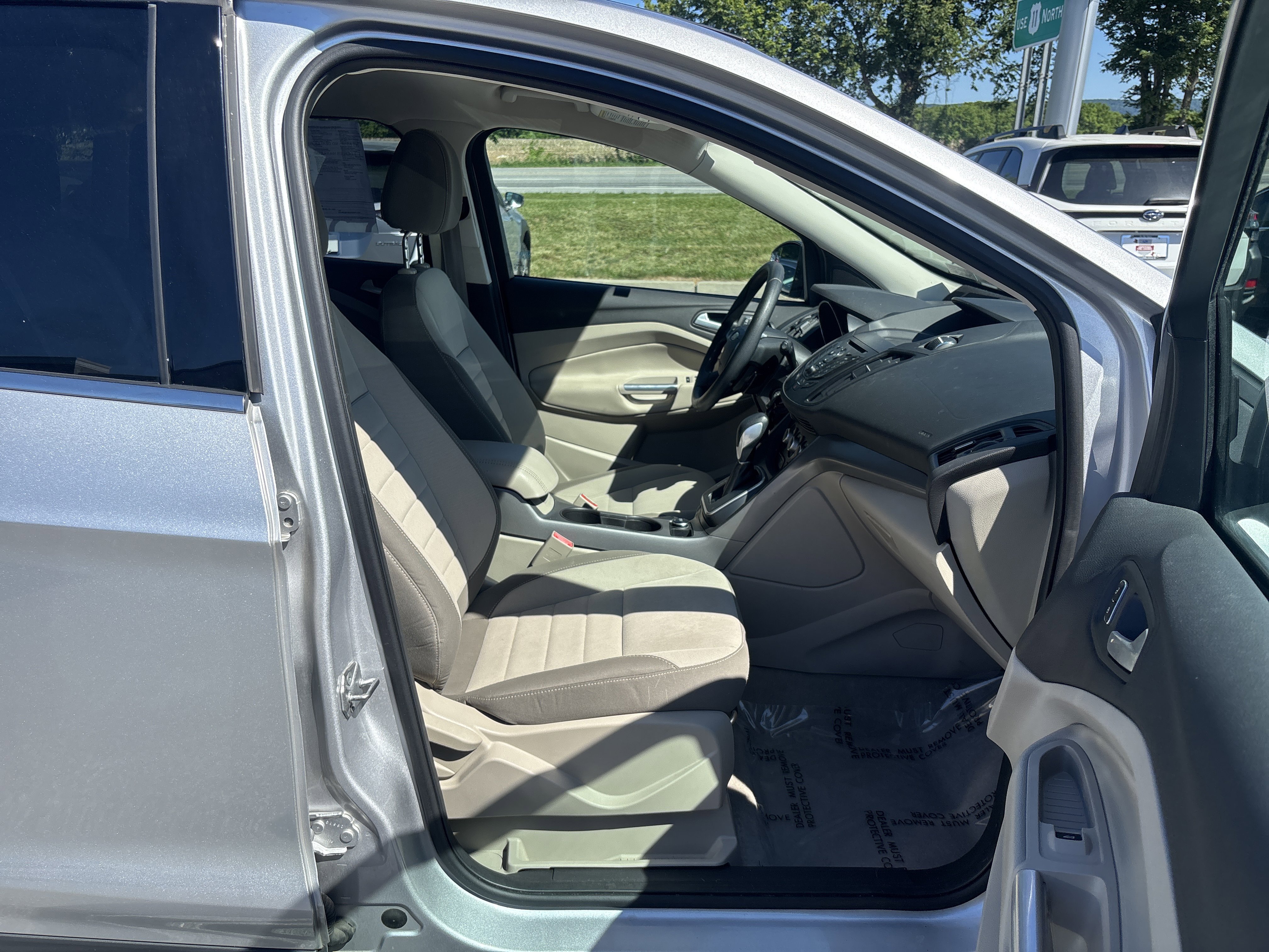 Used 2014 Ford Escape SE FWD image 18
