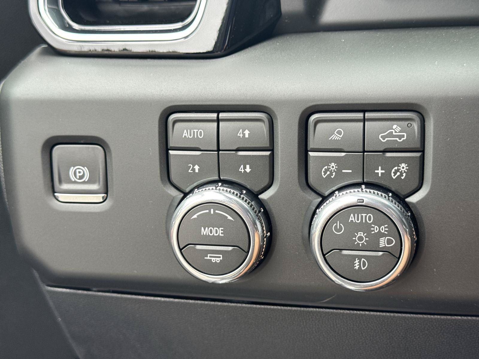 New 2026 GMC Sierra 1500 Denali Ultimate AWD/4WD image 16