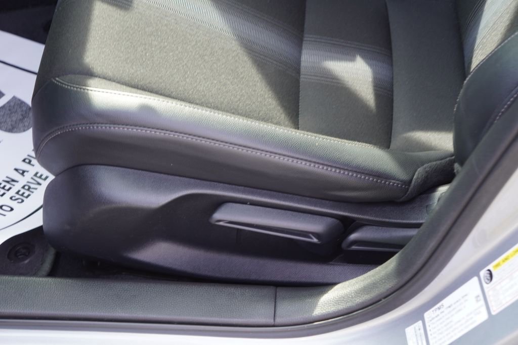 Used 2025 Honda Civic Sport image 16