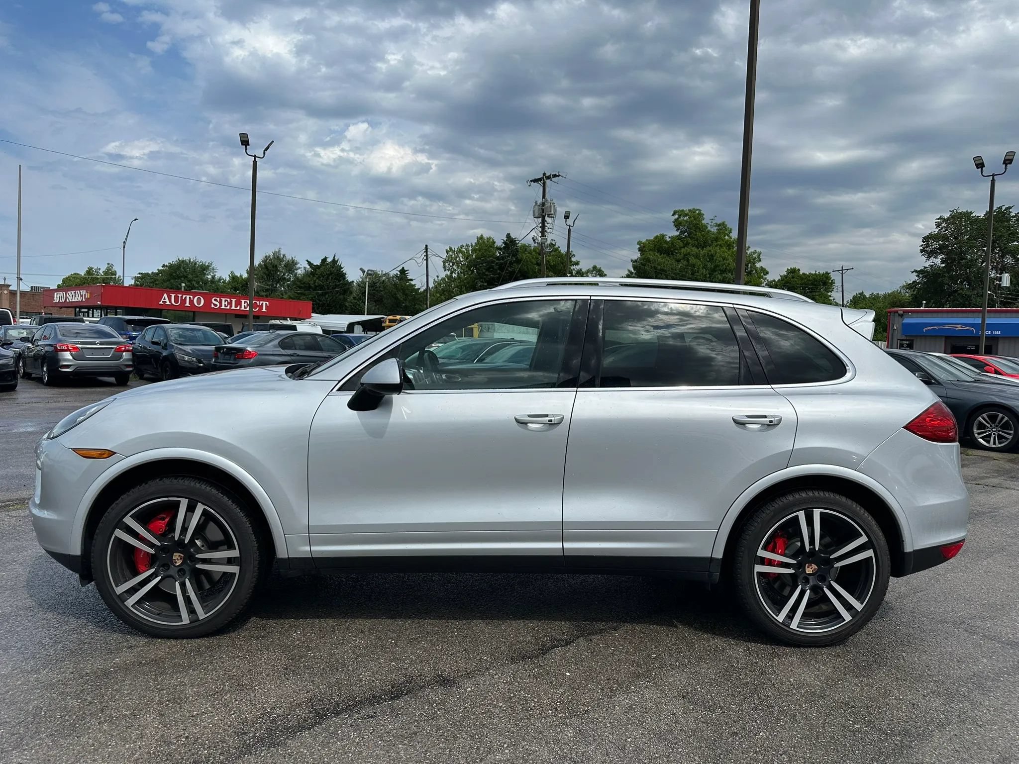 Used 2014 Porsche Cayenne Turbo S AWD/4WD image 38