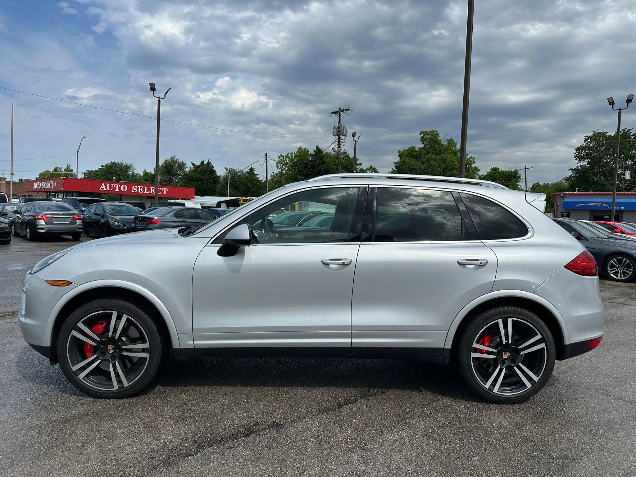 Used 2014 Porsche Cayenne Turbo S AWD/4WD image 38