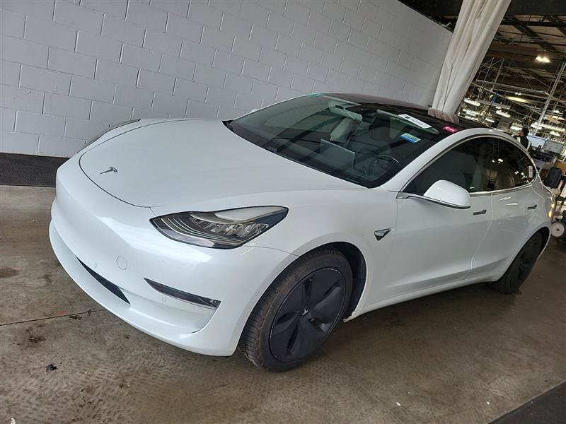 Used 2018 Tesla Model 3 Performance AWD/4WD image 3