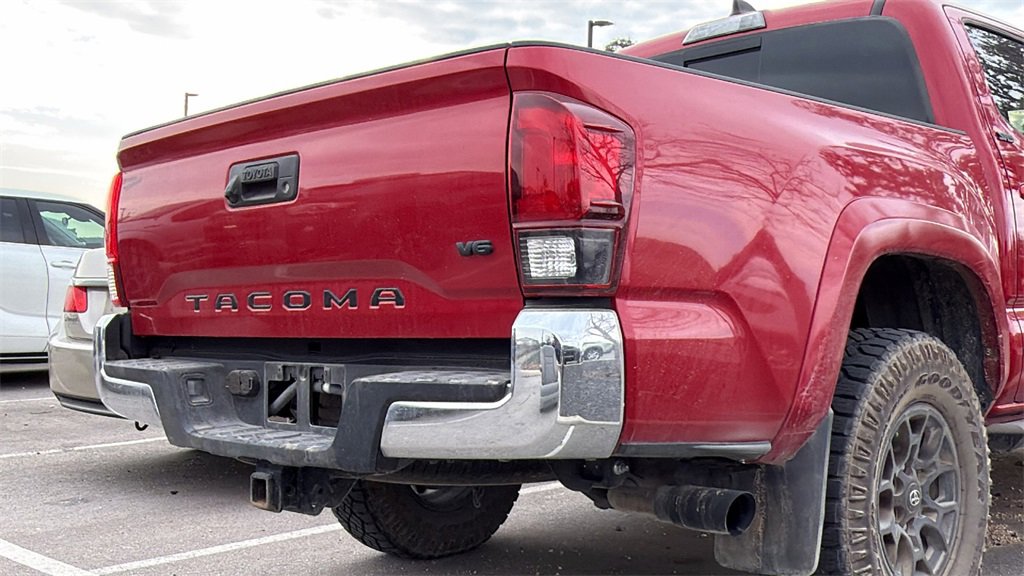 Used 2022 Toyota Tacoma SR5 image 10