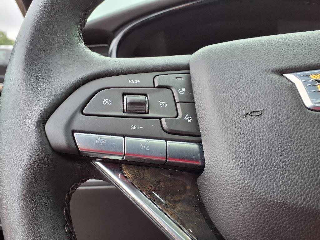 Used 2024 Cadillac XT6 Premium Luxury image 18