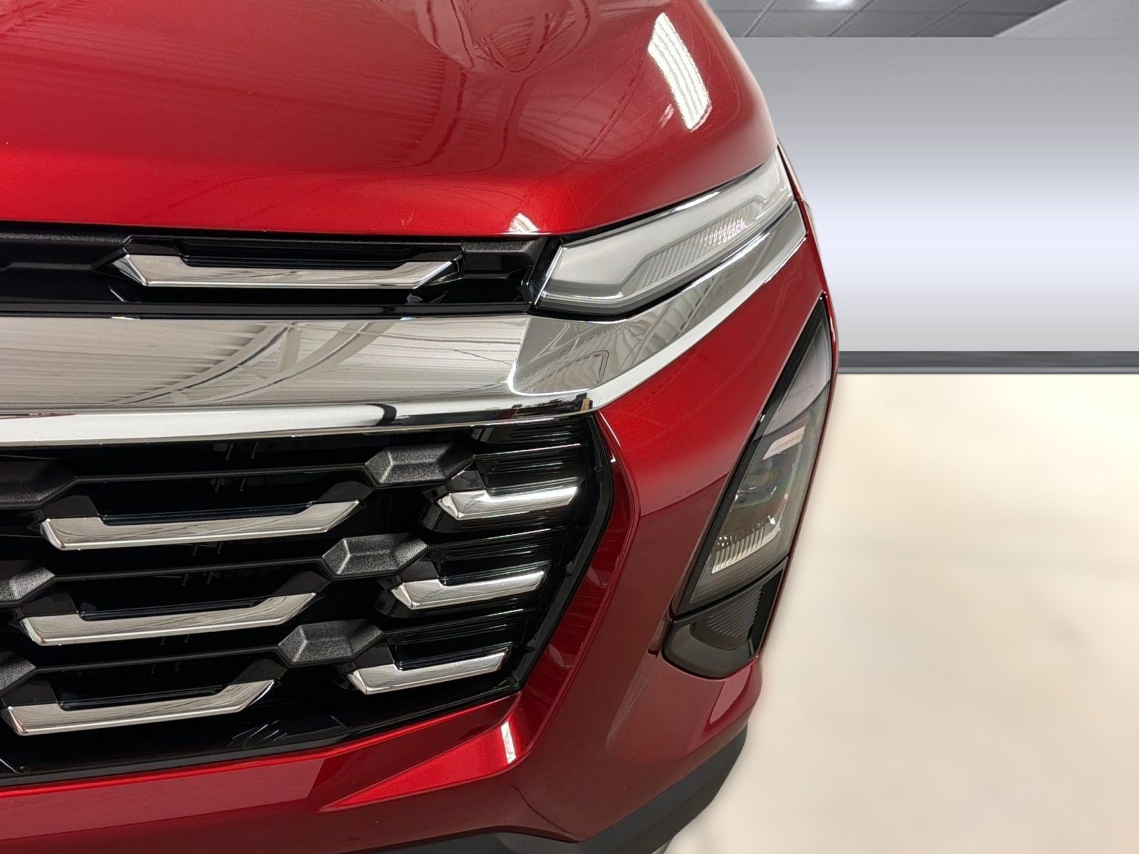 Used 2026 Chevrolet Equinox LT FWD image 12