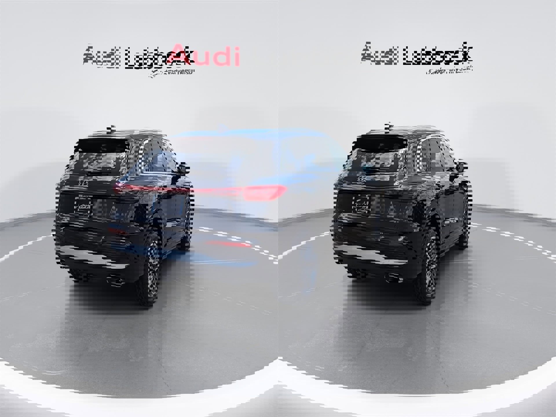 New 2025 Audi Q5 Premium image 8