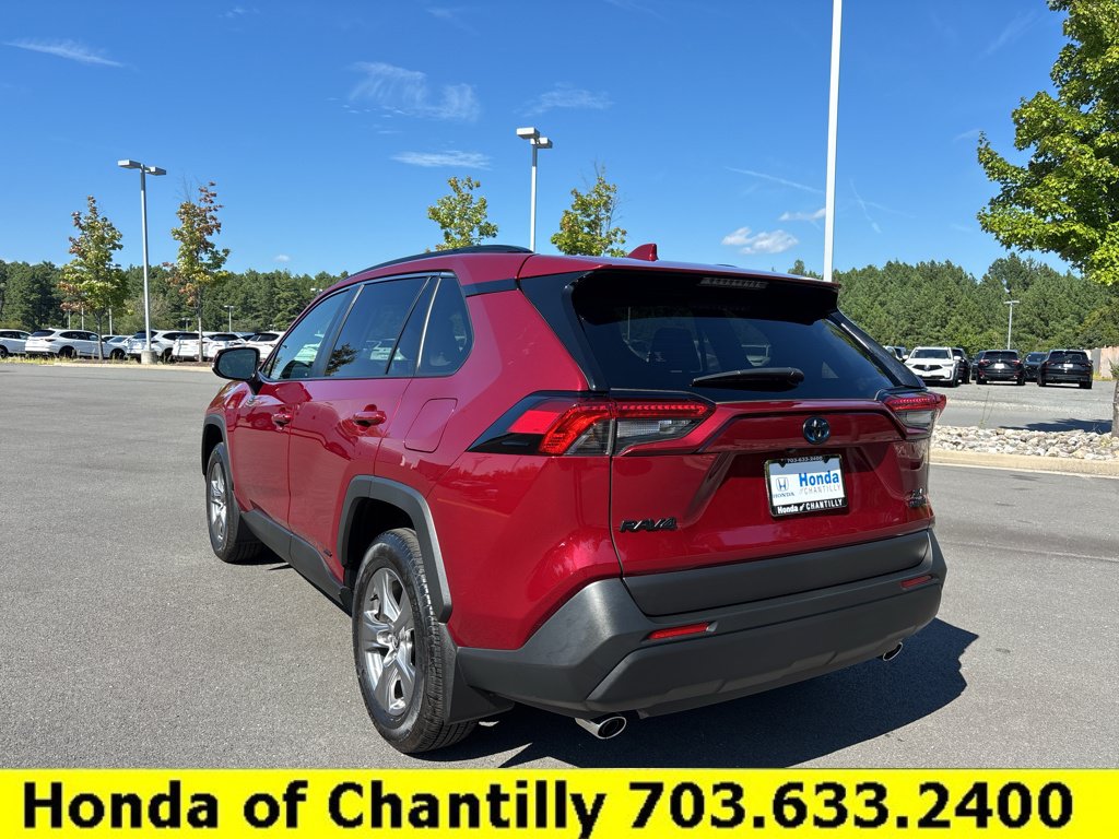 Used 2024 Toyota RAV4 XLE w/ Convenience Package AWD/4WD image 5