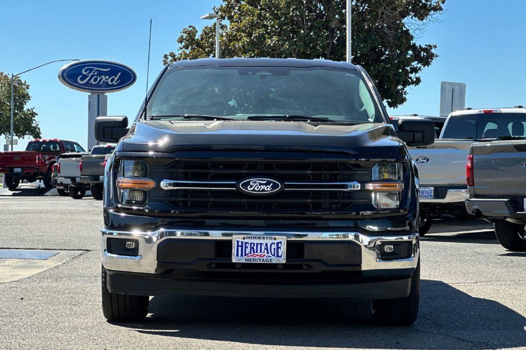 Used 2025 Ford F150 XLT w/ Equipment Group 301A Standard RWD image 9