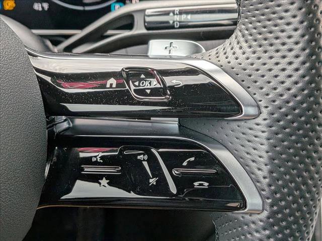 Certified 2025 Mercedes-Benz GLC 300 4MATIC image 16