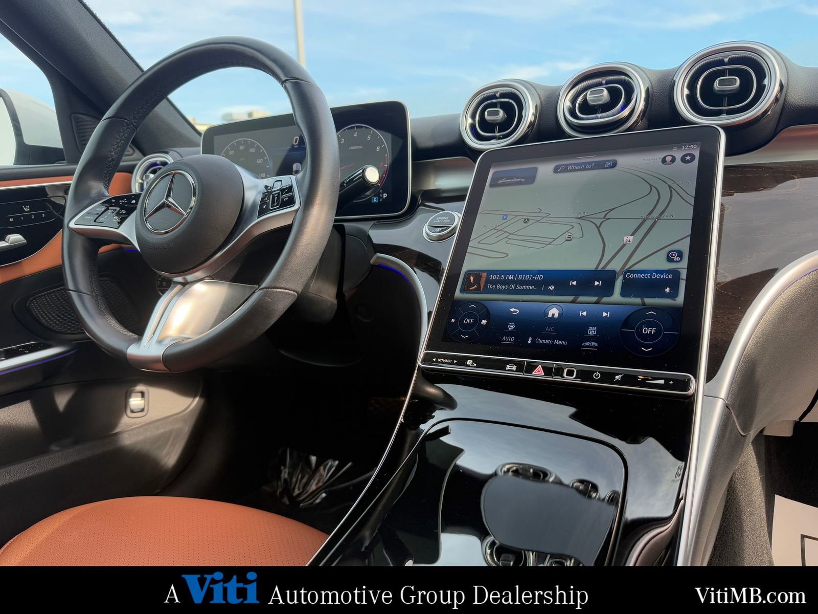 Certified 2023 Mercedes-Benz C 300 4MATIC Sedan image 32