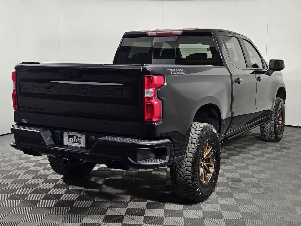 Used 2022 Chevrolet Silverado 1500 LT Trail Boss w/ LT Trail Boss Premium Package AWD/4WD image 5
