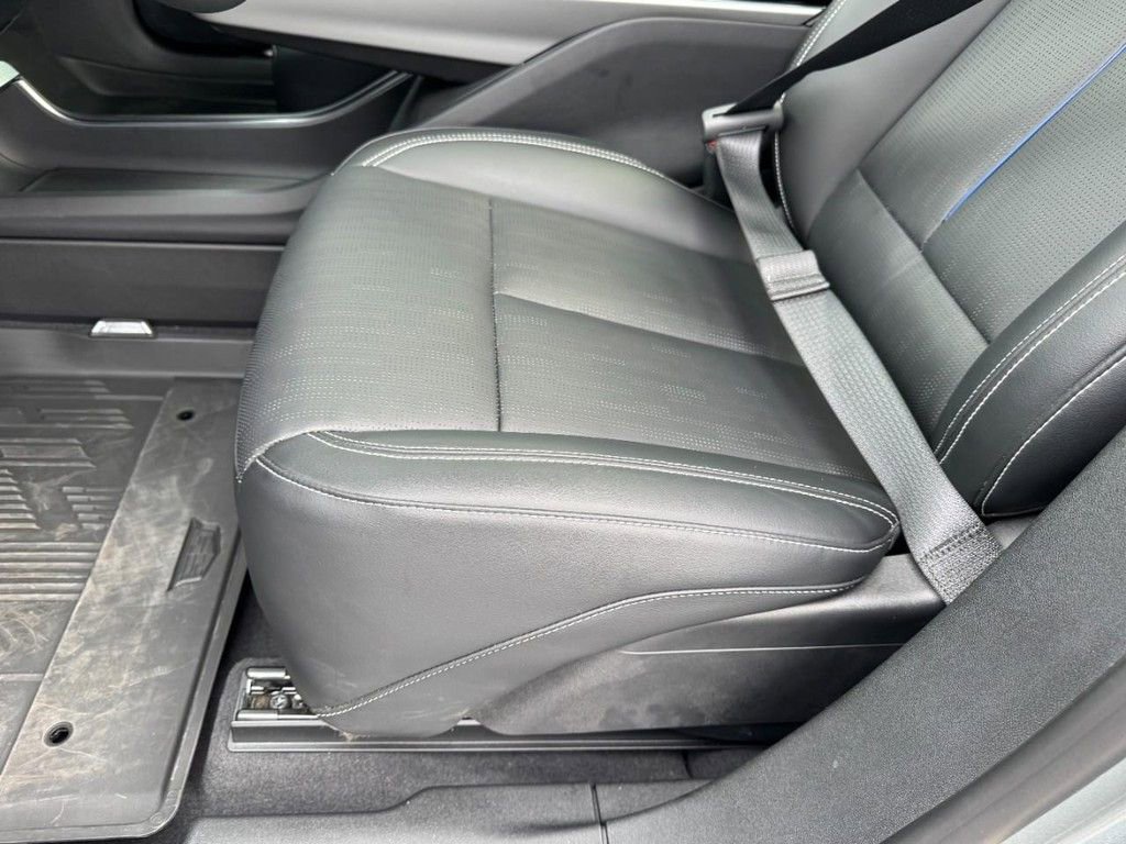 Used 2024 Cadillac Lyriq Sport image 15