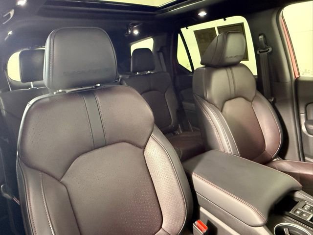 Used 2025 Honda Pilot Black Edition image 57