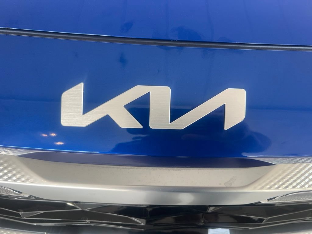 Certified 2023 Kia Seltos SX w/ SX Sunroof Package AWD/4WD image 32
