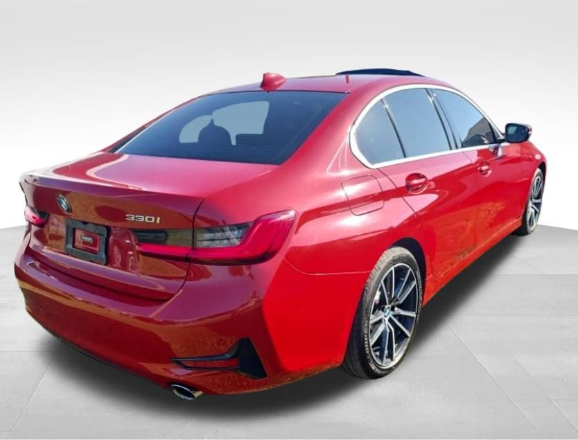 Used 2020 BMW 330i xDrive Sedan w/ Convenience Package AWD/4WD image 4