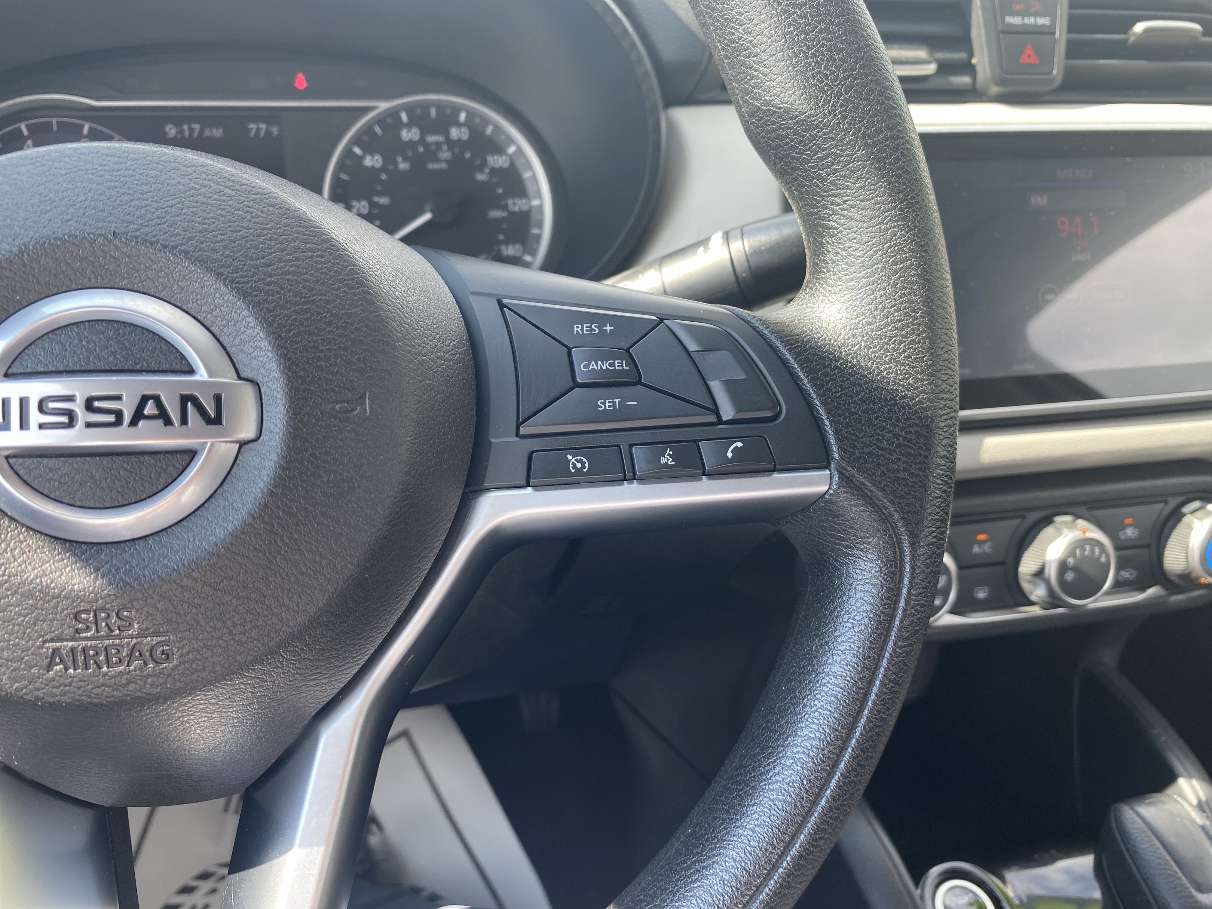 Used 2022 Nissan Versa SV FWD image 12