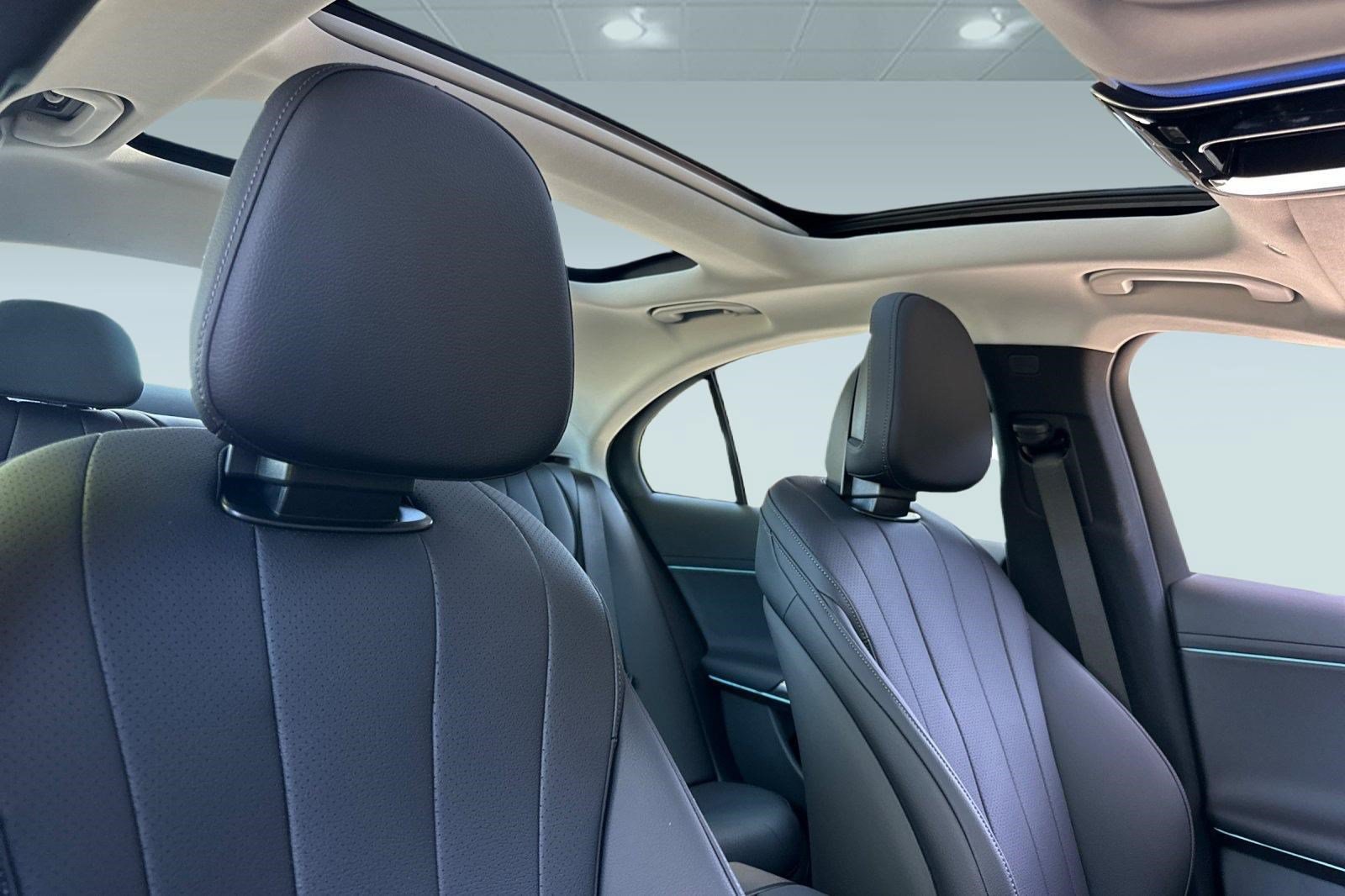 New 2026 Mercedes-Benz E 450 4MATIC Sedan image 22