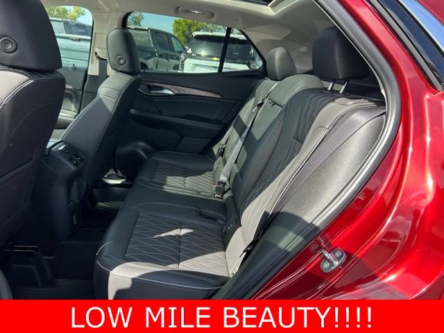 Used 2023 Buick Envision Avenir image 15