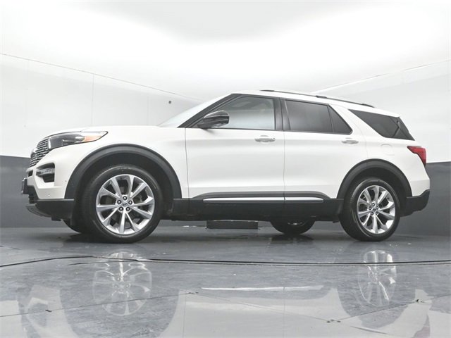 Certified 2022 Ford Explorer Platinum w/ Equipment Group 601A image 40
