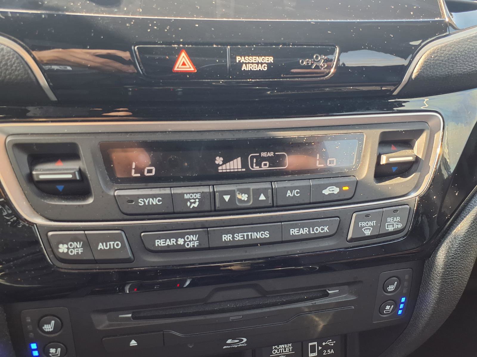 Used 2022 Honda Pilot Black Edition image 8
