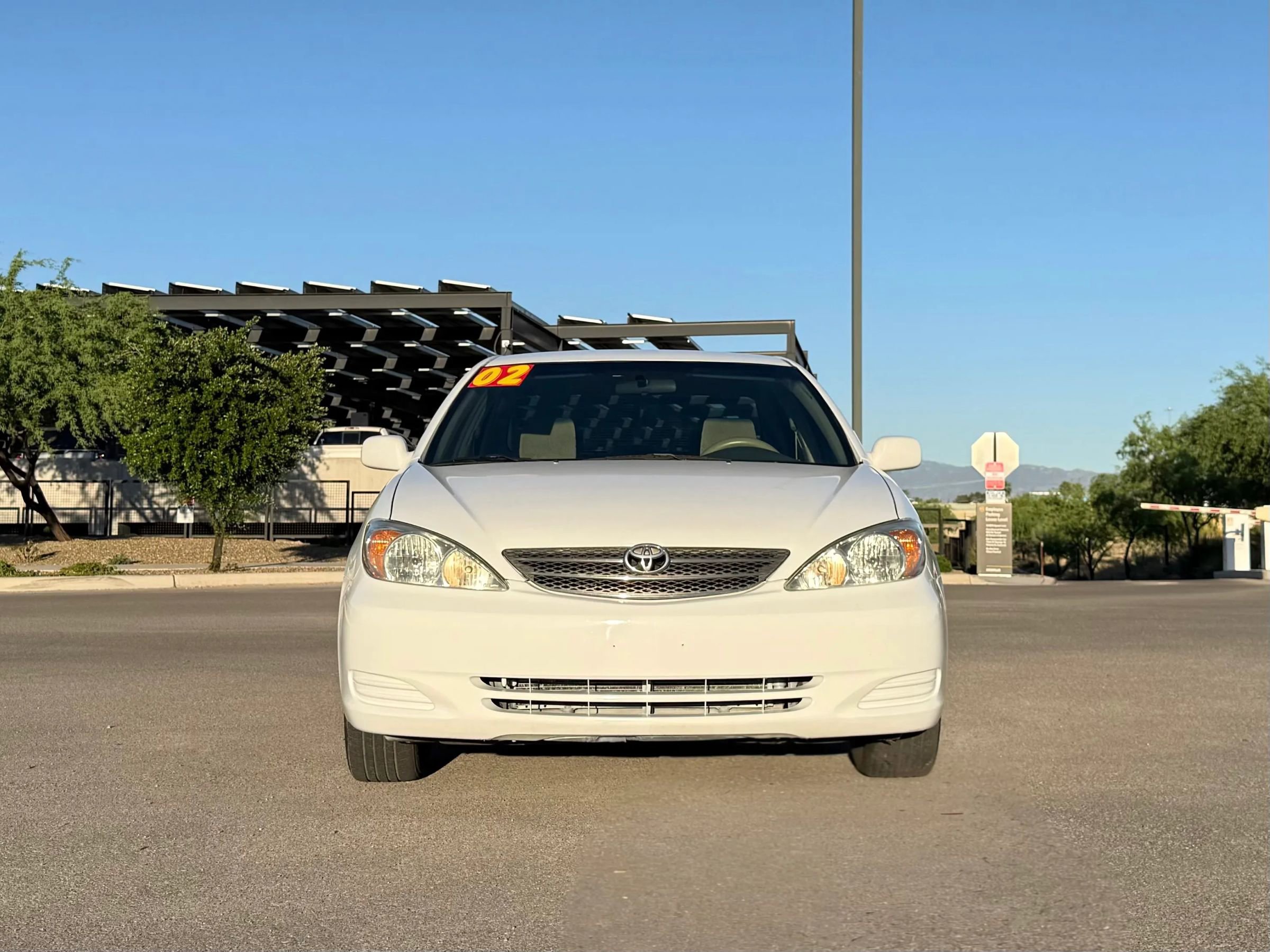 Used 2002 Toyota Camry LE FWD image 3