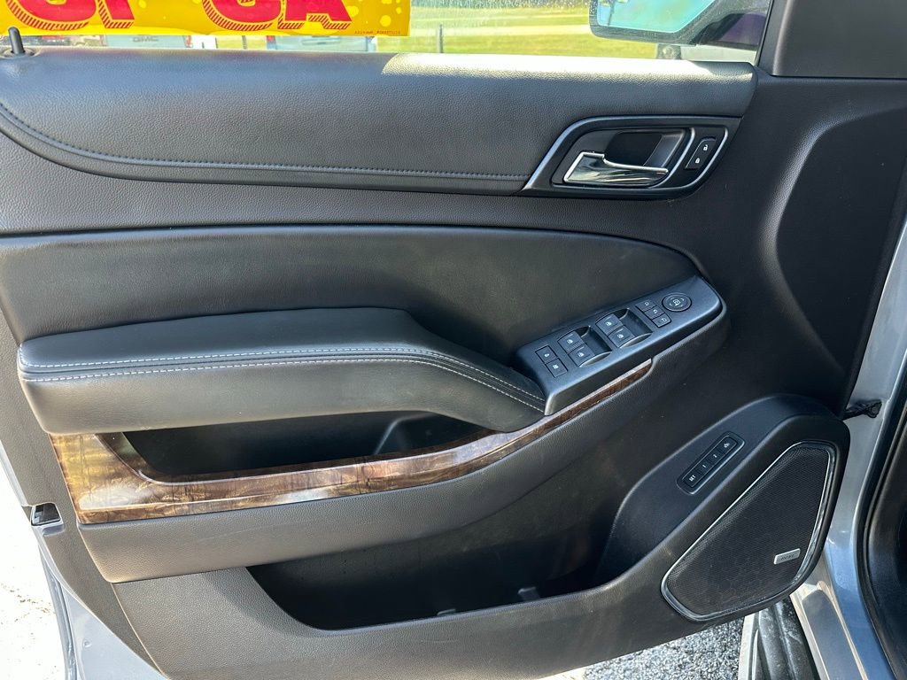 Used 2015 Chevrolet Tahoe LT RWD image 13