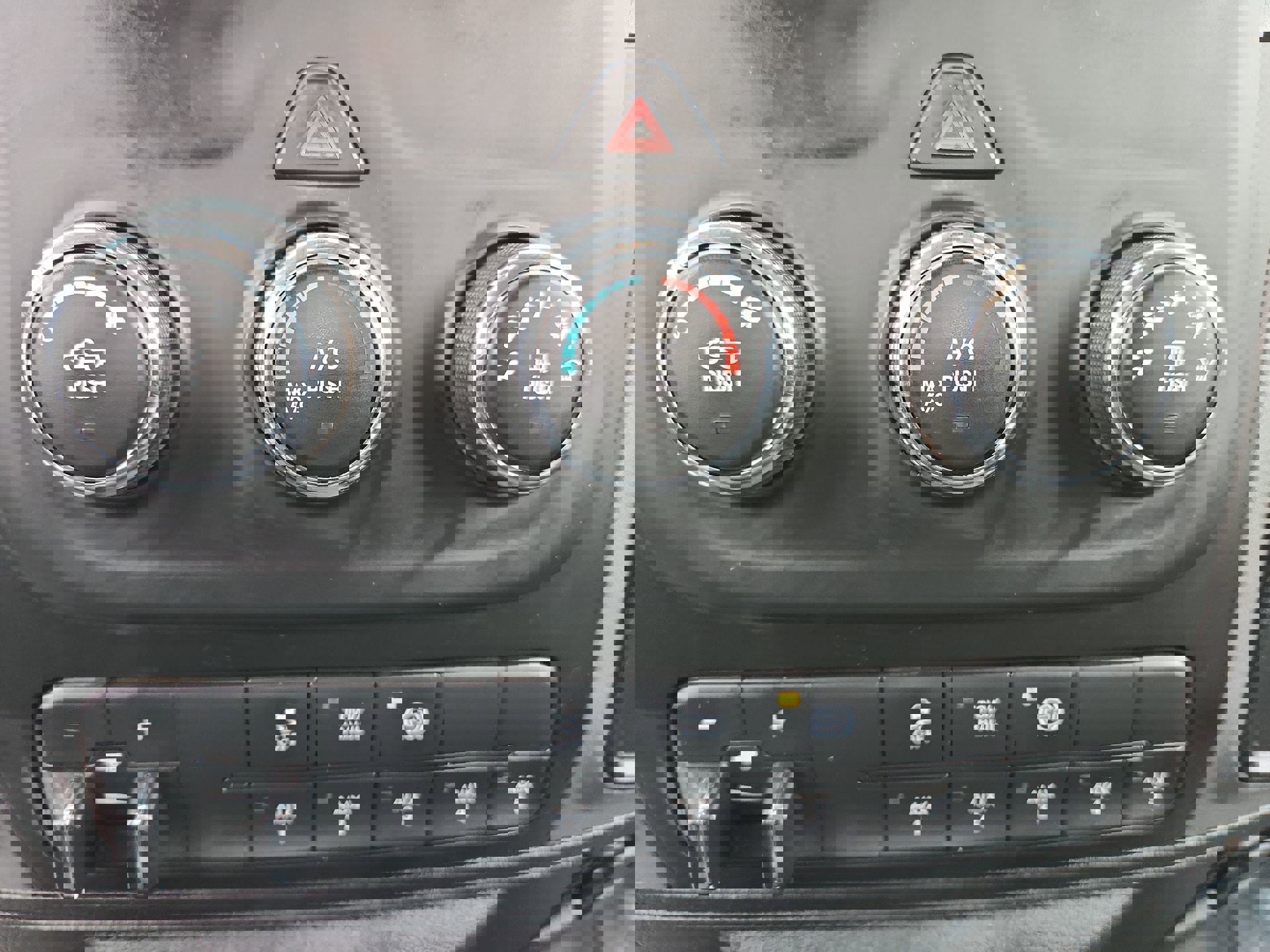 Used 2018 RAM 5500 Tradesman w/ Power & Remote Entry Group image 16