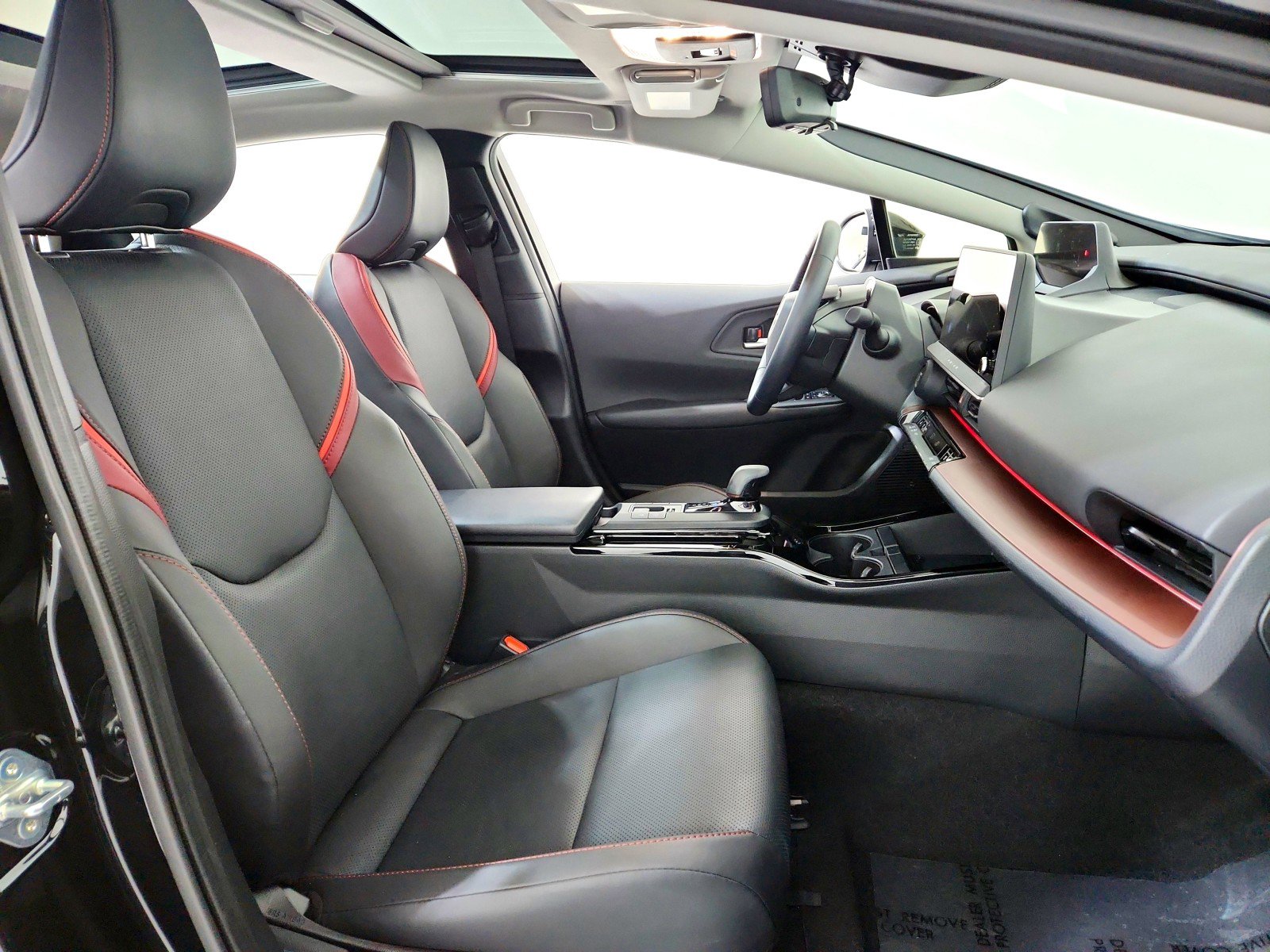 Used 2024 Toyota Prius Prime image 23