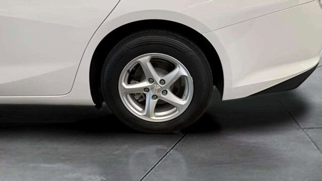 Used 2018 Chevrolet Malibu LS image 36