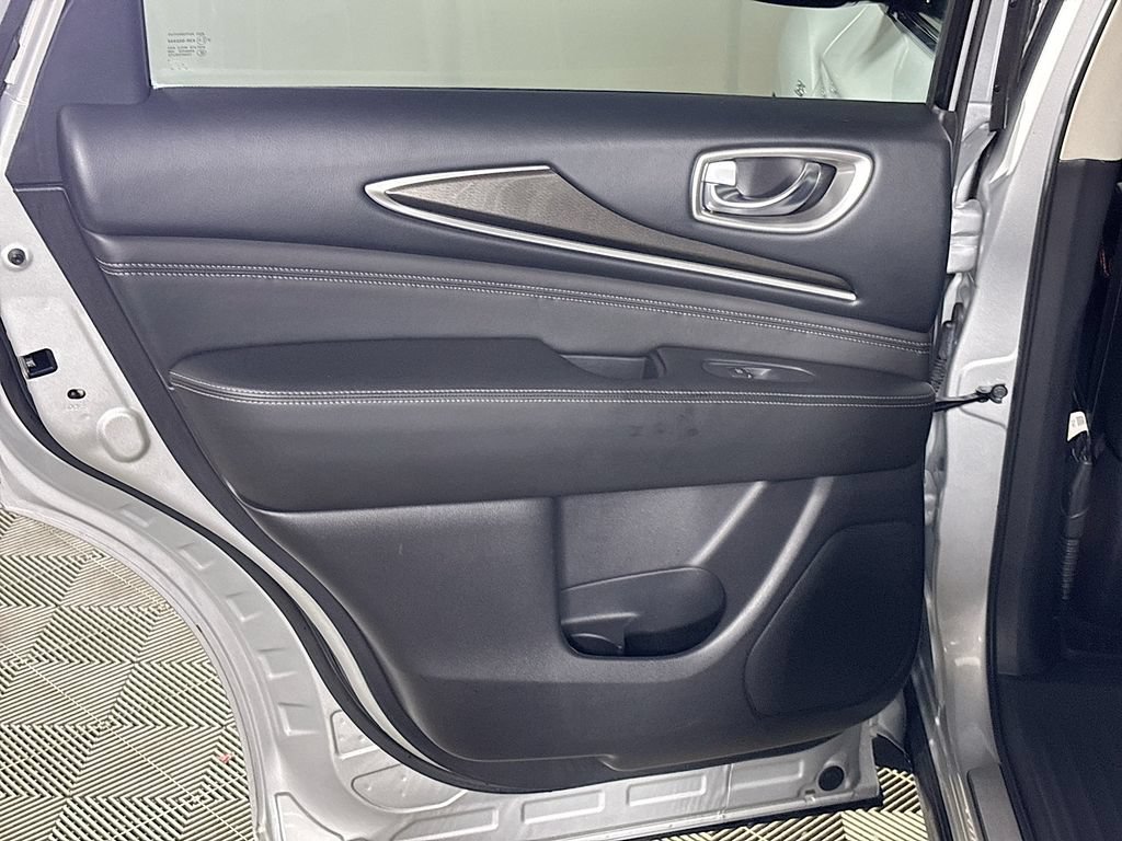 Used 2018 INFINITI QX60 Luxe w/ Premium Plus Package AWD/4WD image 20