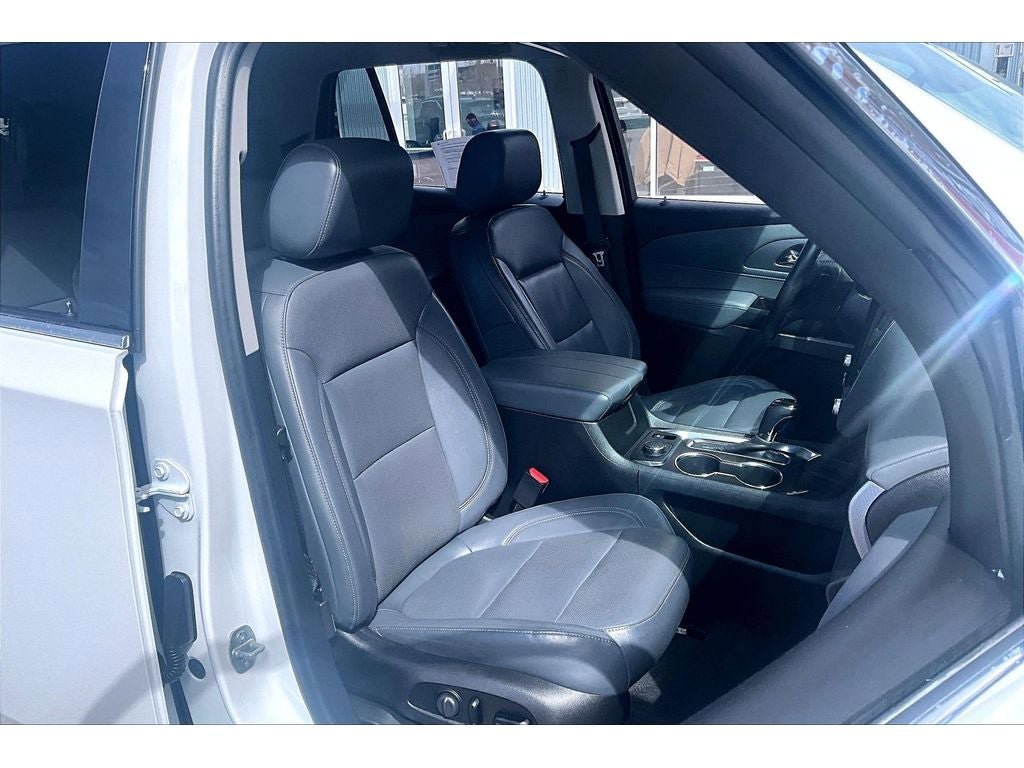 Used 2020 Chevrolet Traverse Premier image 8