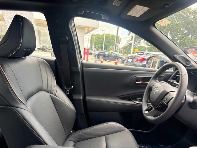 Used 2026 Toyota Crown w/ Advanced Technology Package AWD/4WD image 16