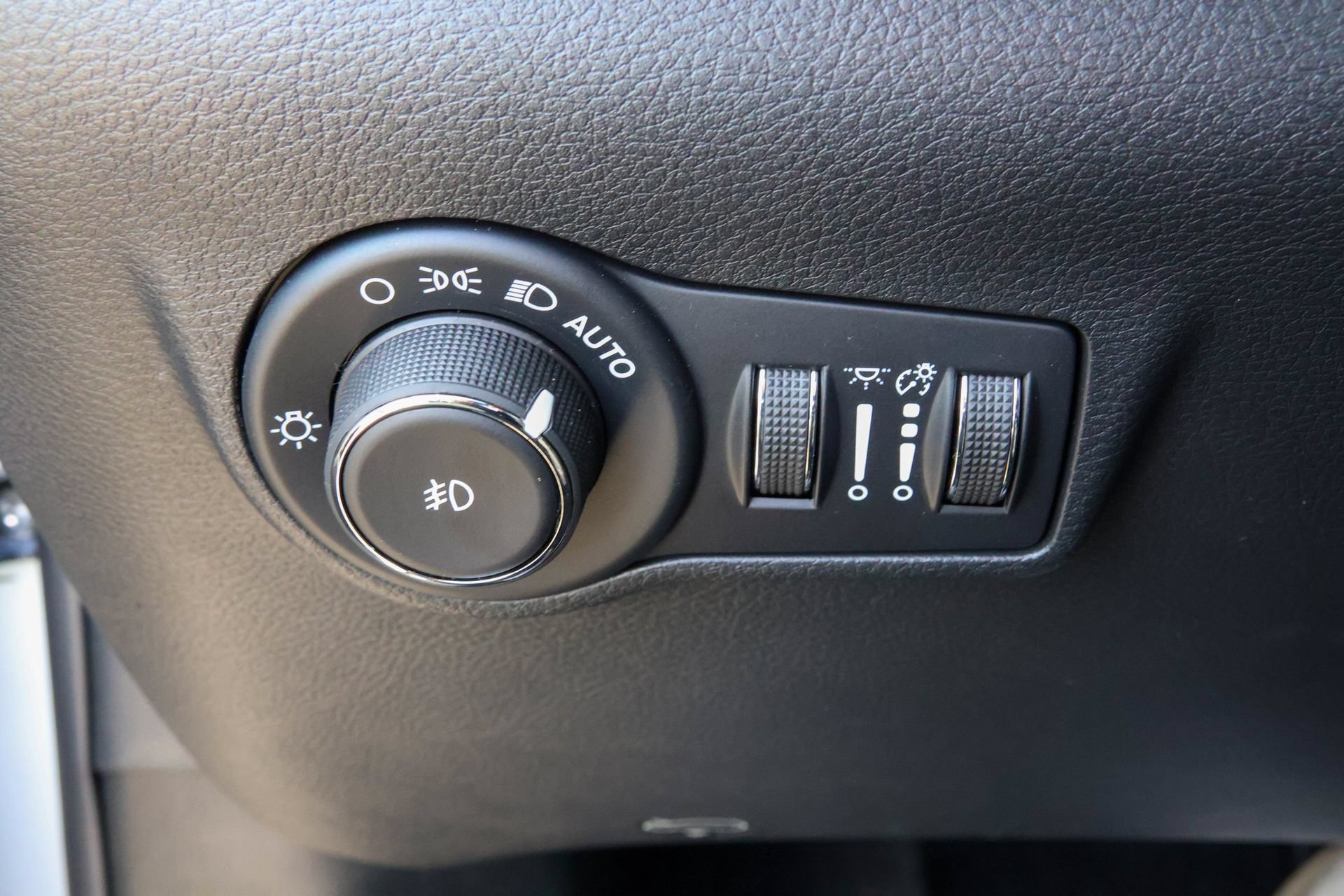 New 2026 Jeep Compass Limited AWD/4WD image 29