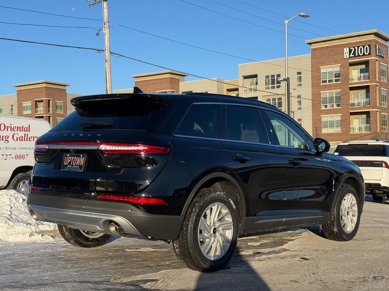 New 2026 Lincoln Corsair Premiere image 3