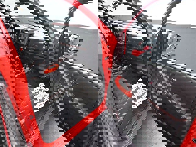 Used 2023 Nissan Frontier PRO-4X w/ Technology Package image 17