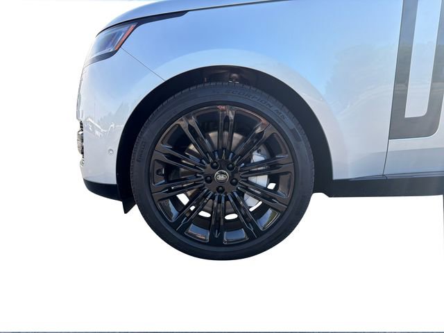 Used 2025 Land Rover Range Rover SE image 29