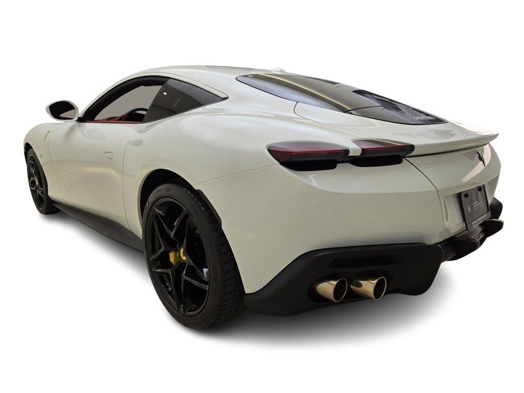 Used 2022 Ferrari Roma image 11