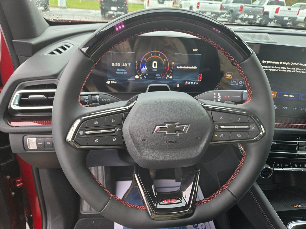 New 2026 Chevrolet Traverse RS image 11