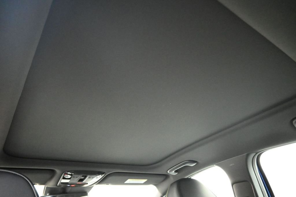 New 2026 Kia K5 GT FWD image 32