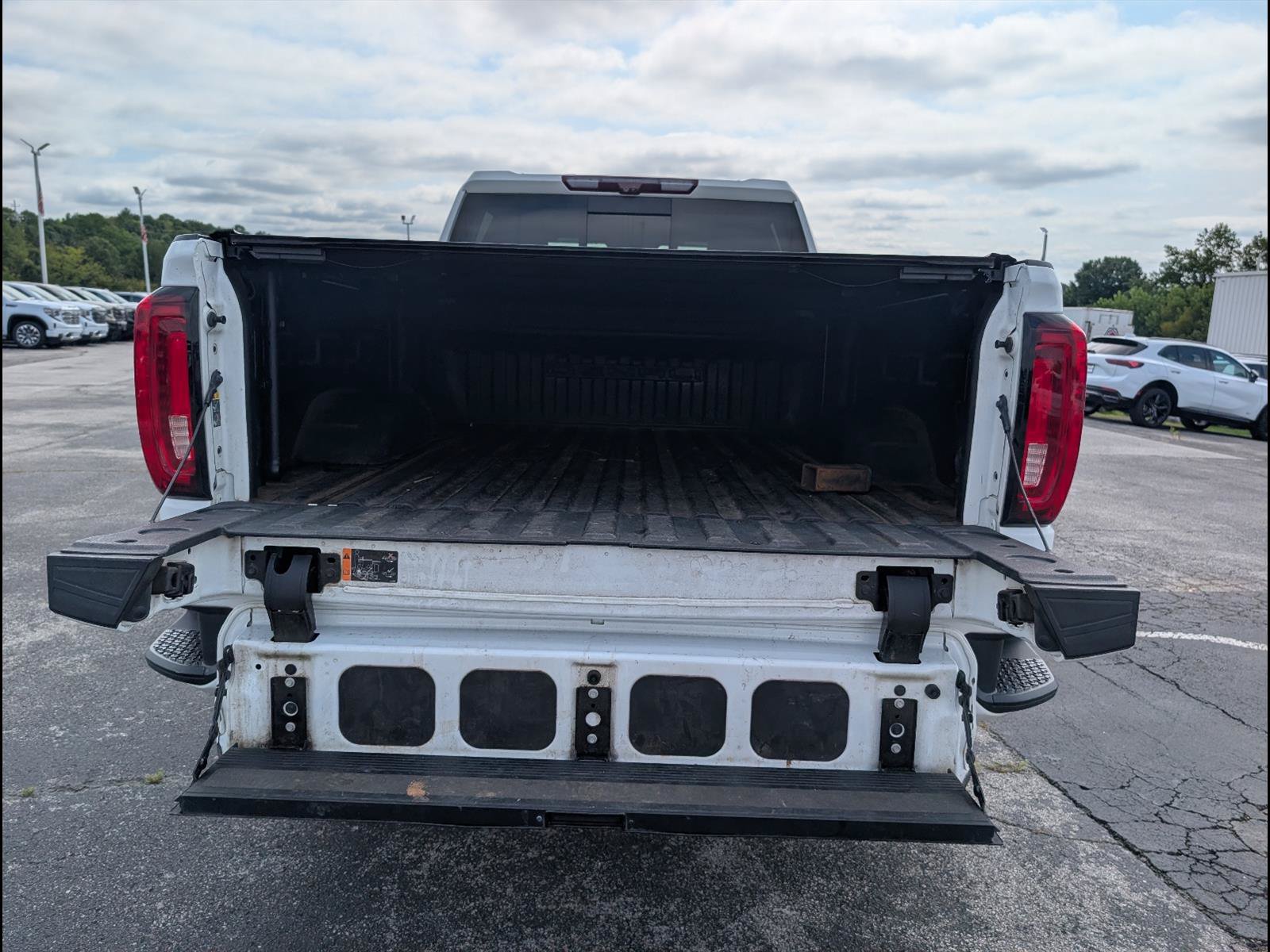 Used 2020 GMC Sierra 2500 Denali w/ Denali Ultimate Package AWD/4WD image 22