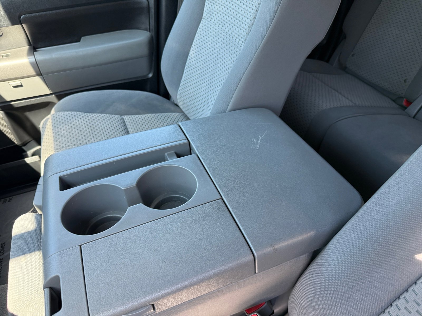 Used 2010 Toyota Tundra 4x4 Double Cab image 14