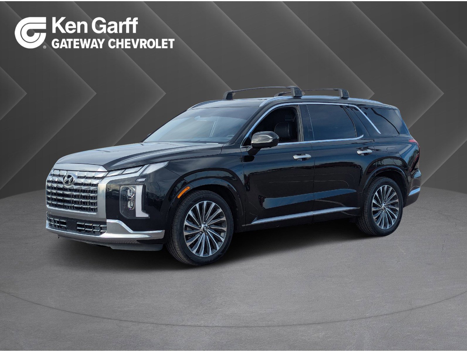 Used 2023 Hyundai Palisade Calligraphy image 1