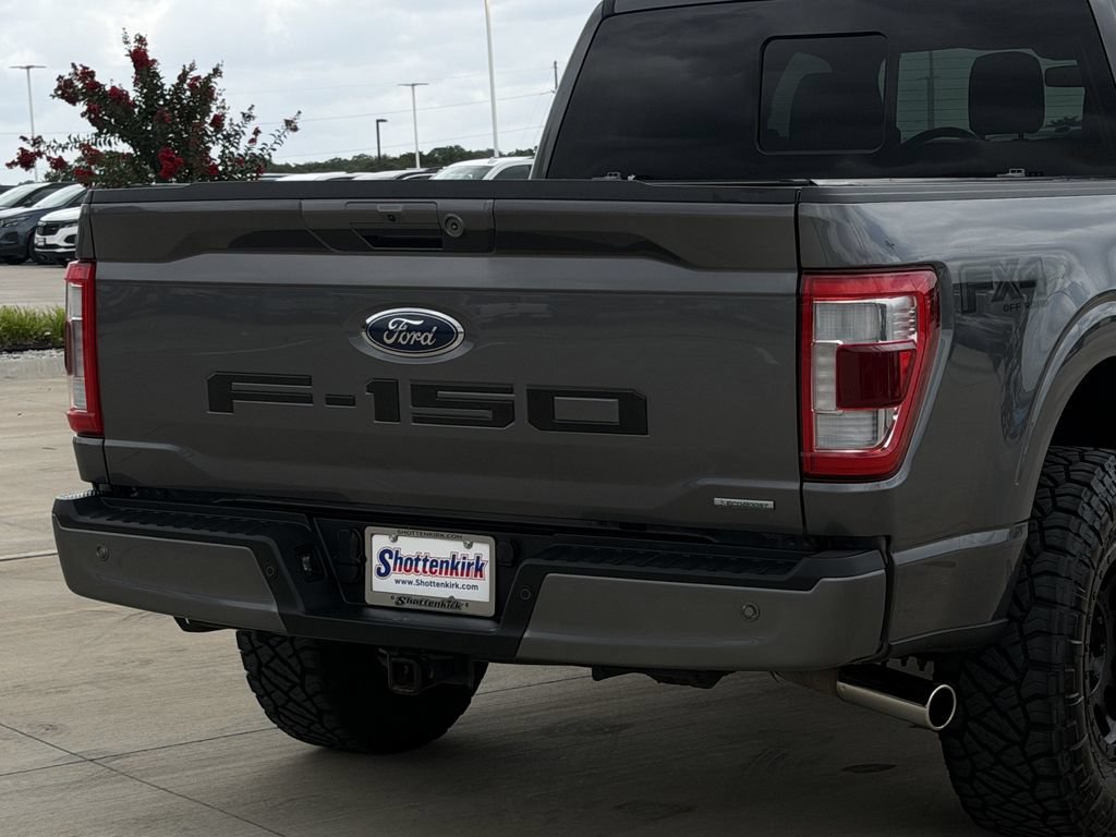Used 2022 Ford F150 Lariat w/ Equipment Group 502A High AWD/4WD image 6