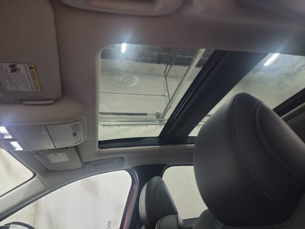 Certified 2025 MAZDA CX-50 AWD 2.5 Hybrid w/ Premium Pkg image 16