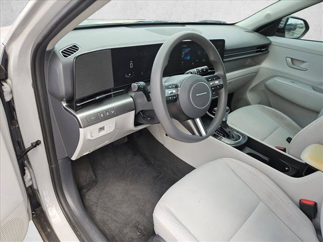 Used 2026 Hyundai Kona SE FWD image 15