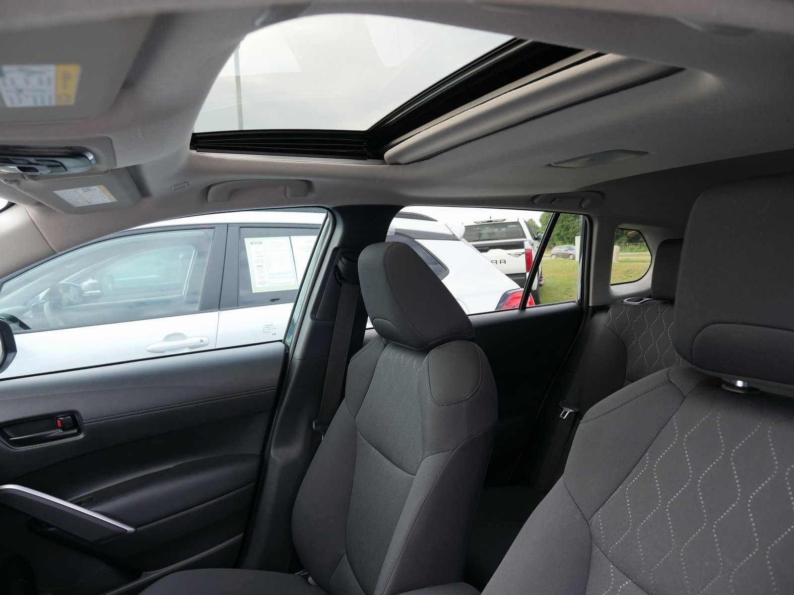 Used 2024 Toyota Corolla Cross LE image 22