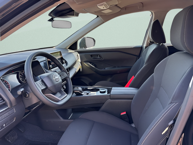 Used 2026 Nissan Rogue S AWD/4WD image 4