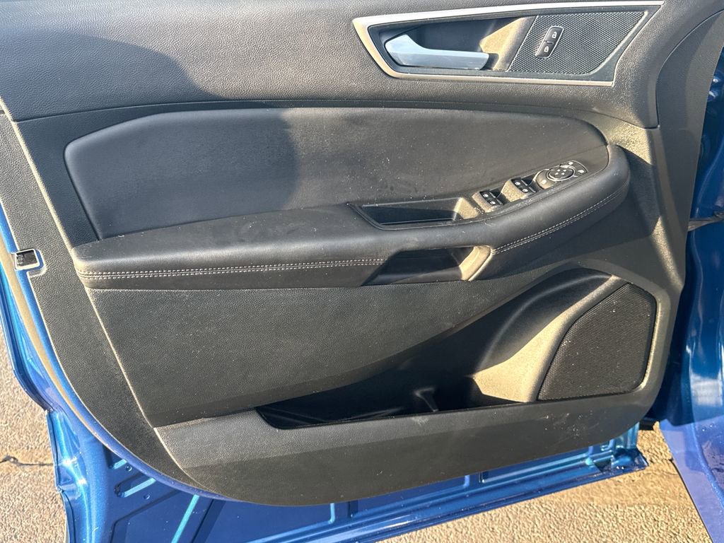 Used 2024 Ford Edge SEL w/ Convenience Package image 28